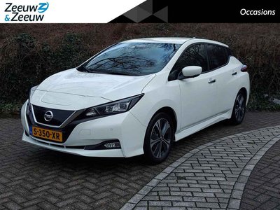 Nissan LEAF N-Connecta 40 kWh 2000,- SUBSIDIE | 360 CAMERA | PARKEERSENSOREN VOOR/ACHTER | DODE HOEK DETECTIE | ADAPTIVE CRUISE CONTROL | APPLE CARPLAY/ANDROID AUTO | AIRCO | KEYLESS ENTRY |