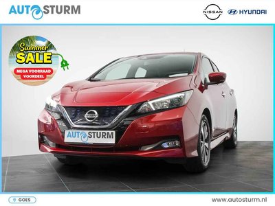 Nissan LEAF Acenta 40 kWh *SUBSIDIE MOGELIJK* | Navigatie | Camera | Stuur- + Stoelverwarming | Apple Carplay/Android Auto | Dodehoek | Rijklaarprijs!
